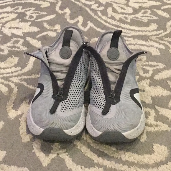 PG 4 - Picture 4 of 5